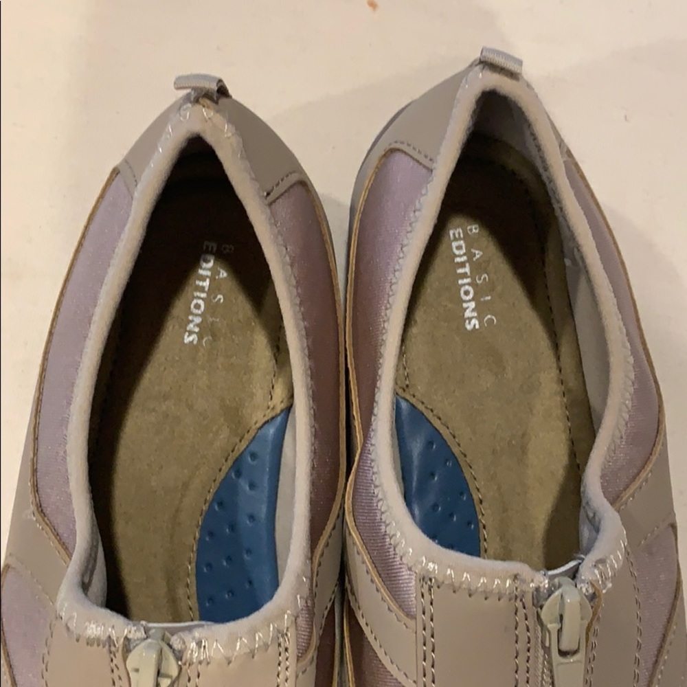 Basic Editions Beige Zip Up Sneakers Size 11 - image 3